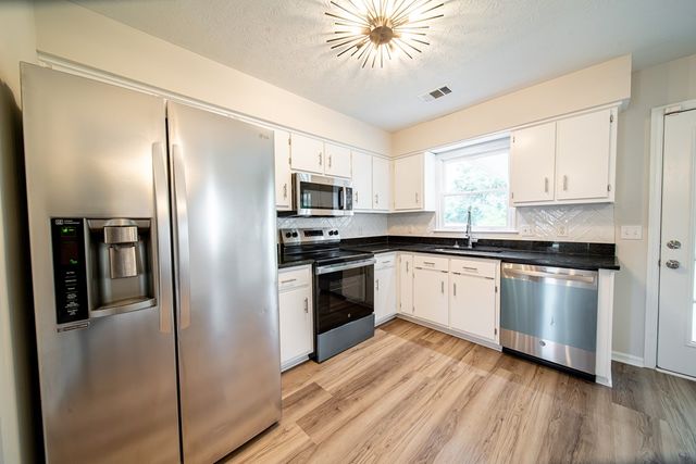 5832 Sandy Oak Drive, Columbus, GA 31907