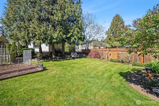 8225 Salish Lane, Blaine, WA 98230