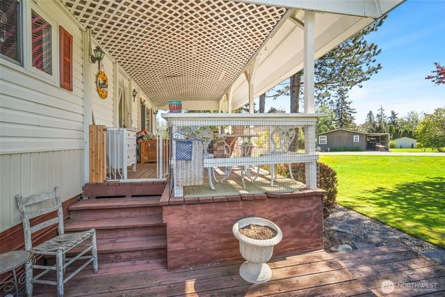8225 Salish Lane, Blaine, WA 98230
