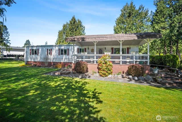 8225 Salish Lane, Blaine, WA 98230