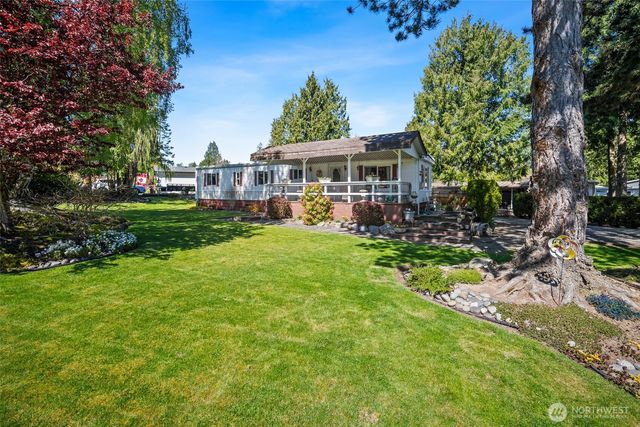 8225 Salish Lane, Blaine, WA 98230