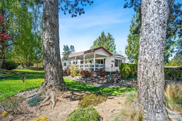 8225 Salish Lane, Blaine, WA 98230