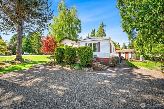 8225 Salish Lane, Blaine, WA 98230