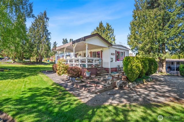8225 Salish Lane, Blaine, WA 98230