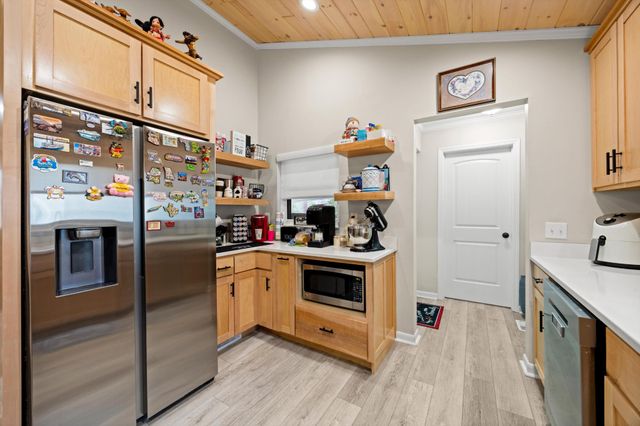 210 County Road 556, Athens, TN 37303