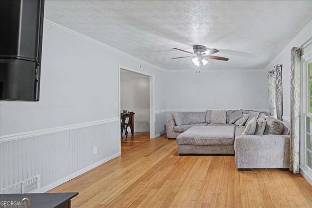 576 Cross Plains Road, Carrollton, GA 30116