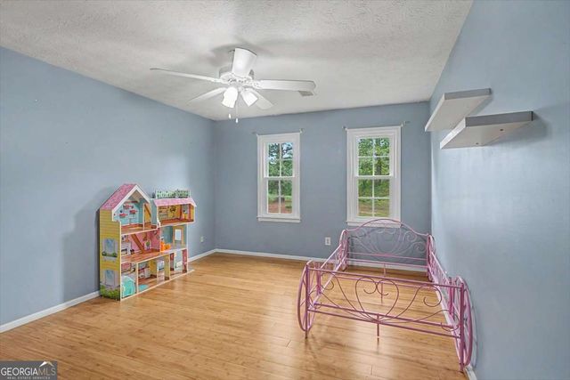 576 Cross Plains Road, Carrollton, GA 30116