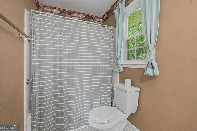 576 Cross Plains Road, Carrollton, GA 30116