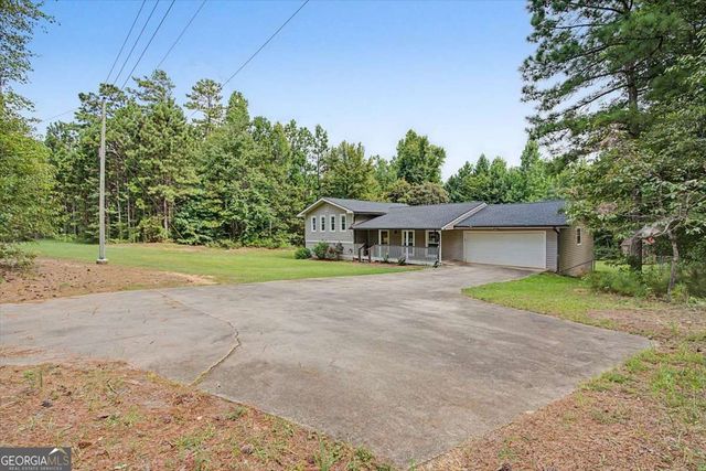 576 Cross Plains Road, Carrollton, GA 30116