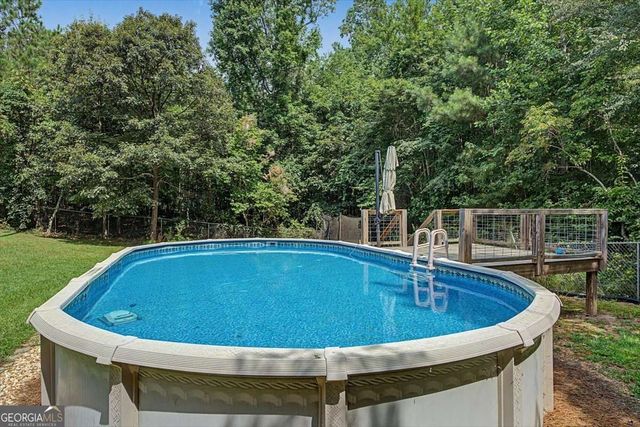 576 Cross Plains Road, Carrollton, GA 30116