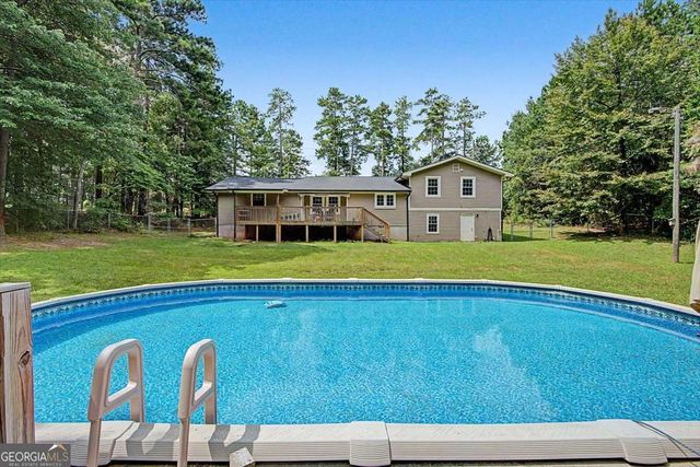 576 Cross Plains Road, Carrollton, GA 30116