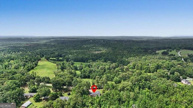 576 Cross Plains Road, Carrollton, GA 30116