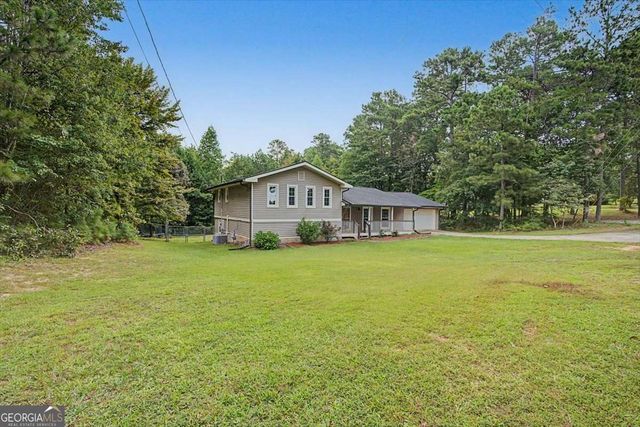 576 Cross Plains Road, Carrollton, GA 30116