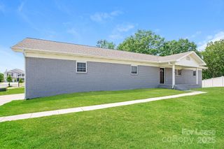 9820 Pollie Little Lane, Charlotte, NC 28214