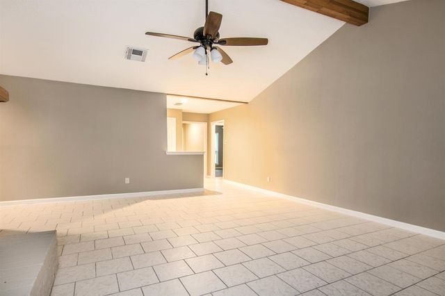 4327 Lucian Lane, Friendswood, TX 77546