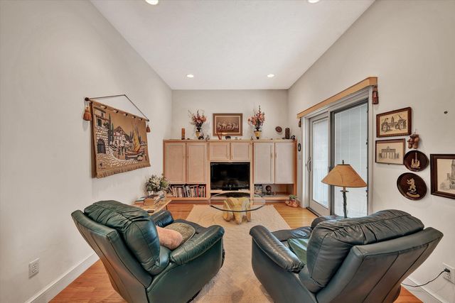 1280 Longview RD, Roanoke, VA 24018