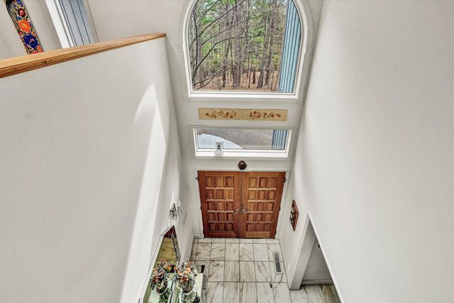 1280 Longview RD, Roanoke, VA 24018