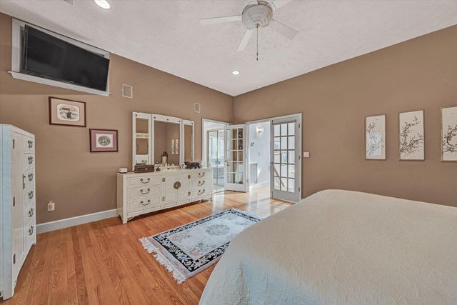 1280 Longview RD, Roanoke, VA 24018