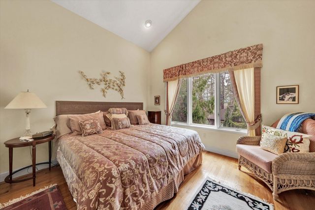 1280 Longview RD, Roanoke, VA 24018