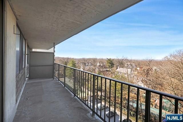 277 Prospect Avenue 7H, Hackensack, NJ 07601