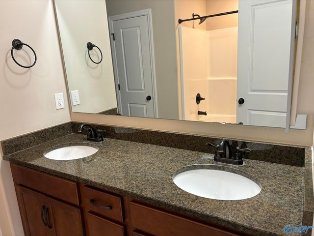 112 Beaver Brook Place, Toney, AL 35773