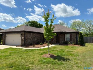 112 Beaver Brook Place, Toney, AL 35773