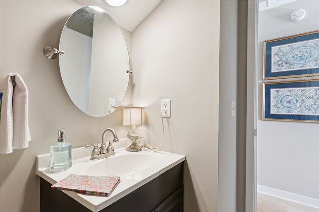 280 Moss Oak Lane, St Simons Island, GA 31522