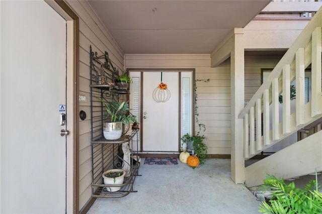 280 Moss Oak Lane, St Simons Island, GA 31522