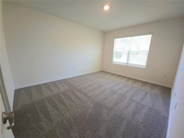 296 HICKORY COURSE TRAIL, Ocala, FL 34472