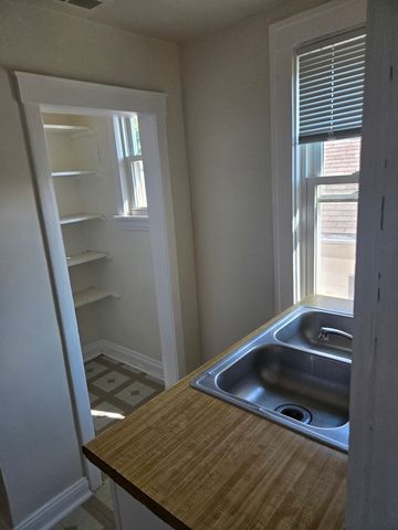 5522 S Normandy Avenue, Chicago, IL 60638