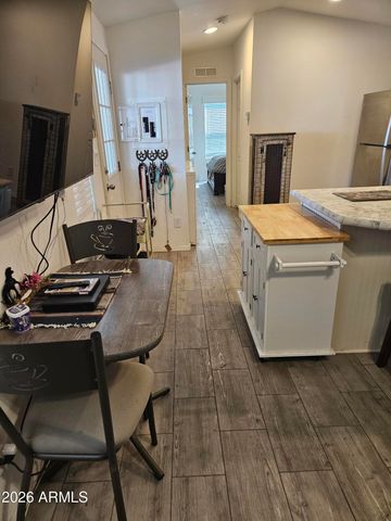 105 N DELAWARE Drive 21, Apache Junction, AZ 85120