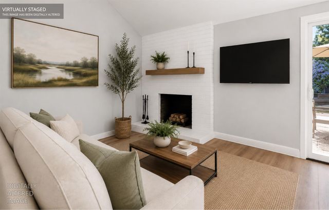 3060 Great Falls Way, Sacramento, CA 95826