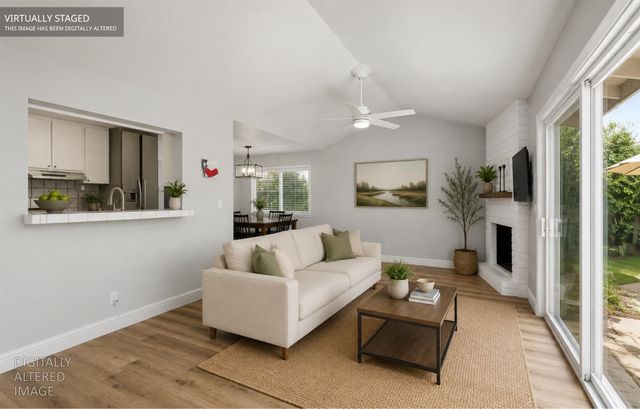 3060 Great Falls Way, Sacramento, CA 95826