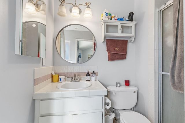 3060 Great Falls Way, Sacramento, CA 95826