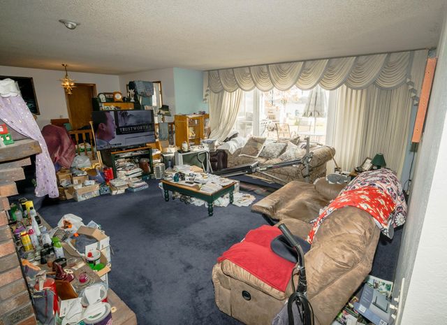 9225 Lake Boulevard, Chisago City, MN 55013