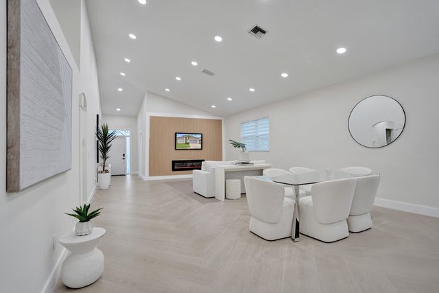 13642 Breton Lane, Delray Beach, FL 33446