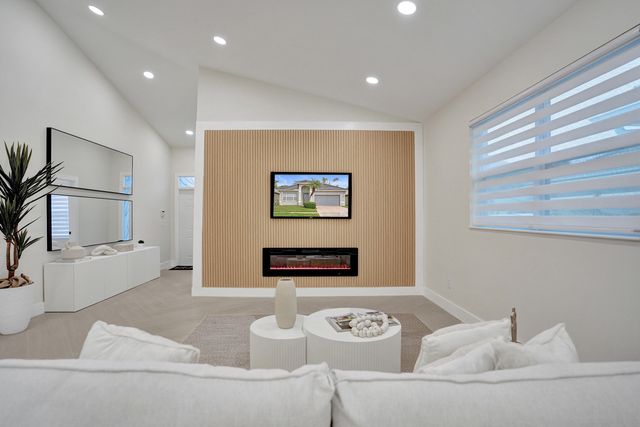 13642 Breton Lane, Delray Beach, FL 33446