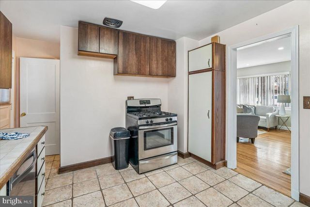 10006 PORTLAND PL, Silver Spring, MD 20901