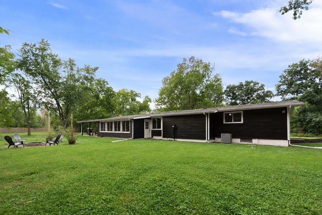 15871 Lakeside Road, Union Pier, MI 49129