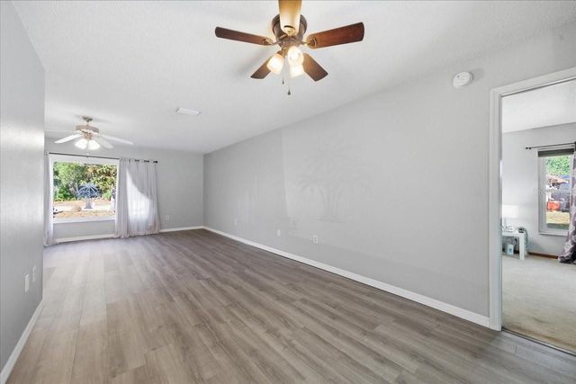 8370 WINDRIDGE WAY, Weeki Wachee, FL 34613