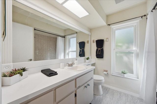 8370 WINDRIDGE WAY, Weeki Wachee, FL 34613