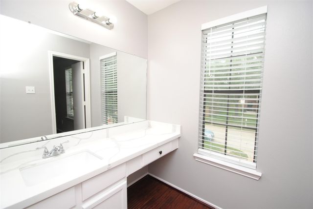 3923 Bridgebay Lane, Katy, TX 77449