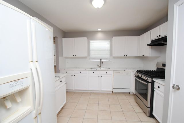 3923 Bridgebay Lane, Katy, TX 77449