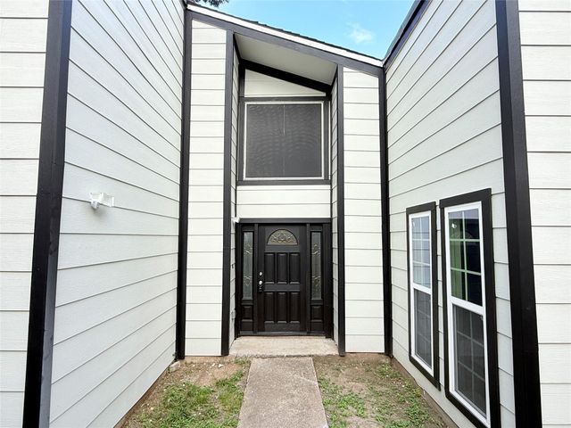 6330 Coachwood Drive, Houston, TX 77035