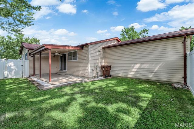 4 Inverness Court, St Peters, MO 63376