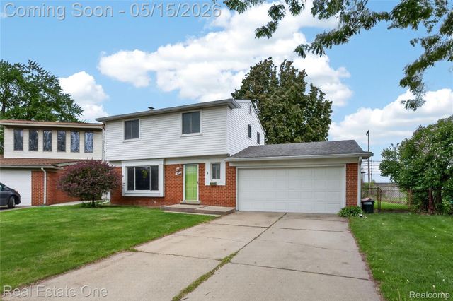 1450 Dreon Drive, Clawson, MI 48017