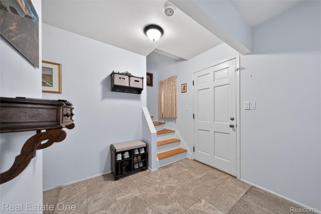 1450 Dreon Drive, Clawson, MI 48017