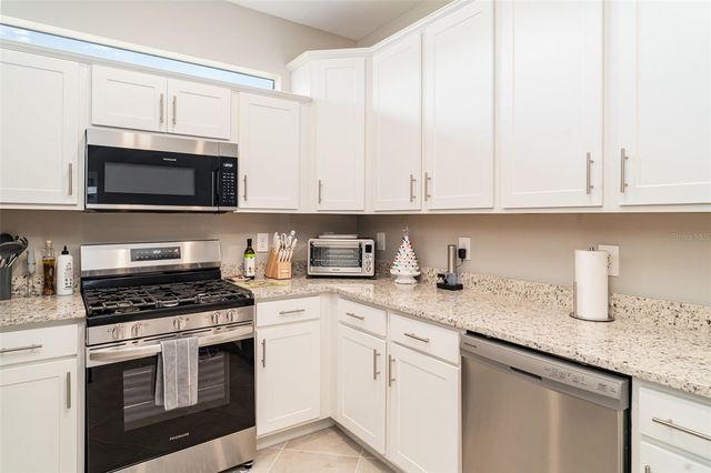5422 CRYSTAL HARBOR COVE, Bradenton, FL 34211