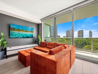 1600 SW 1st Avenue 711, Miami, FL 33129