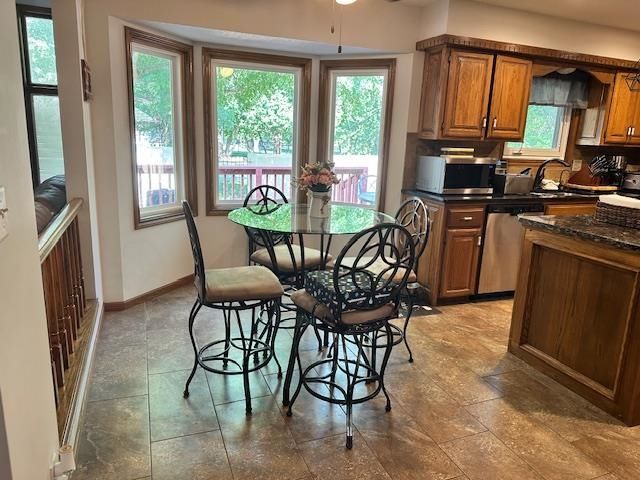 1334 N Coachhouse, Wichita, KS 67235